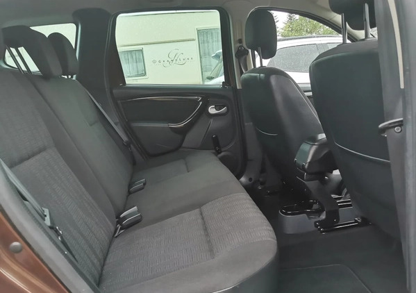 Dacia Duster cena 27990 przebieg: 108251, rok produkcji 2011 z Lubycza Królewska małe 742